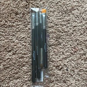 Set of Eye Brushes